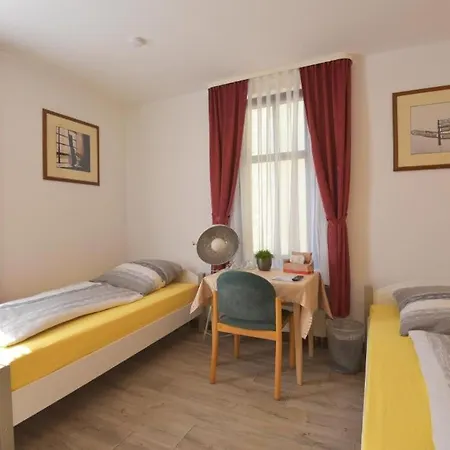 Homestay Weisser Brunnen Gotha